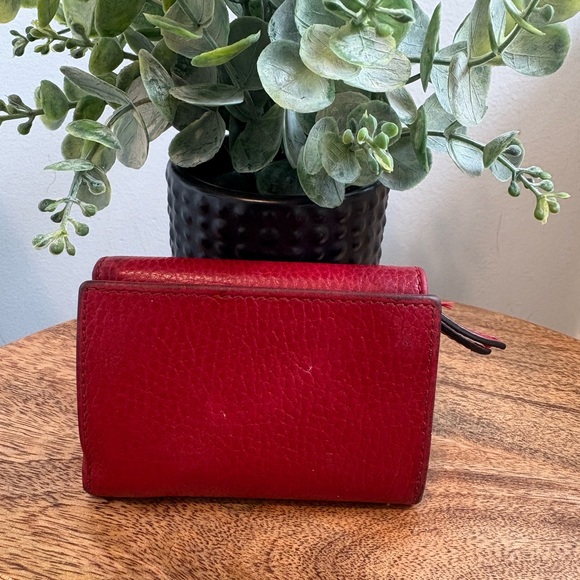 Gucci Compact Wallet - Picture 3 of 10